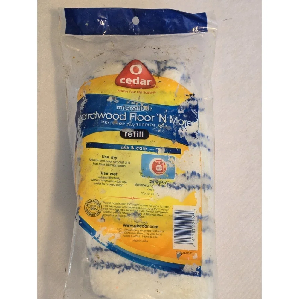 O Cedar Hardwood Floor 'N More Microfiber Mop Refill. NEW